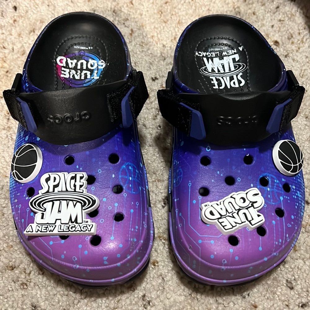 Tune squad crocs